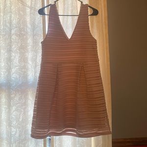 Dusty pink mesh dress